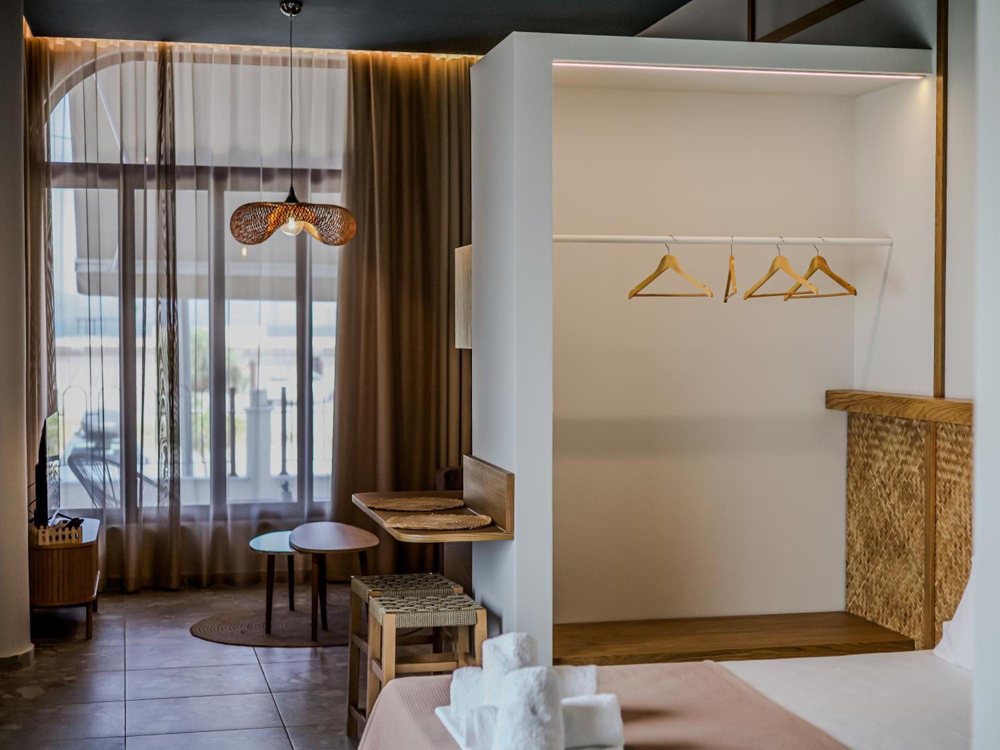 Take Me Here With A Sea View By Salt Apartments Volos Esterno foto
