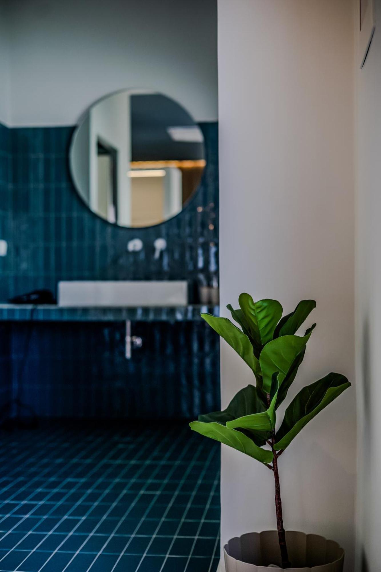 Take Me Here With A Sea View By Salt Apartments Volos Esterno foto