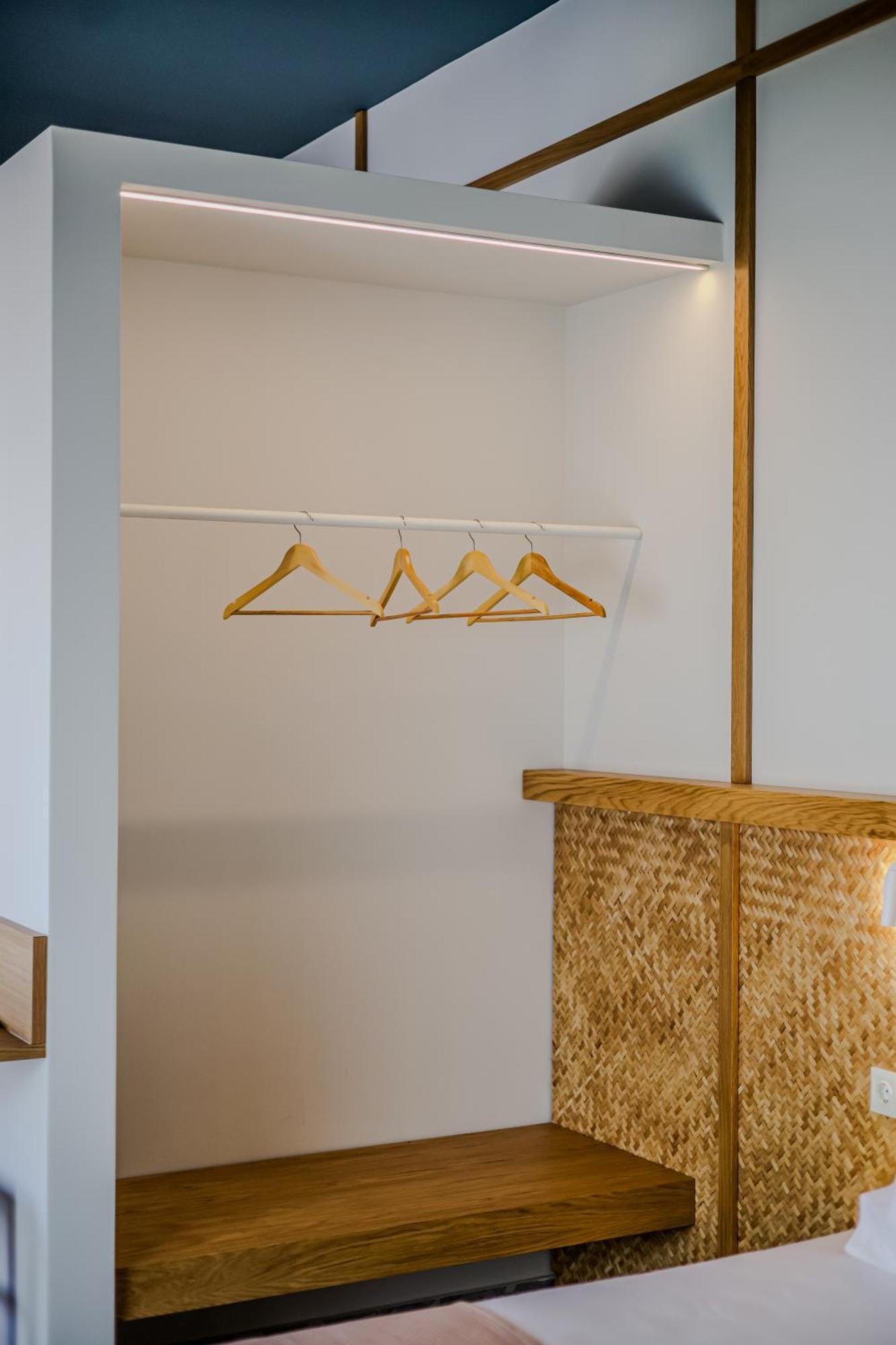 Take Me Here With A Sea View By Salt Apartments Volos Esterno foto