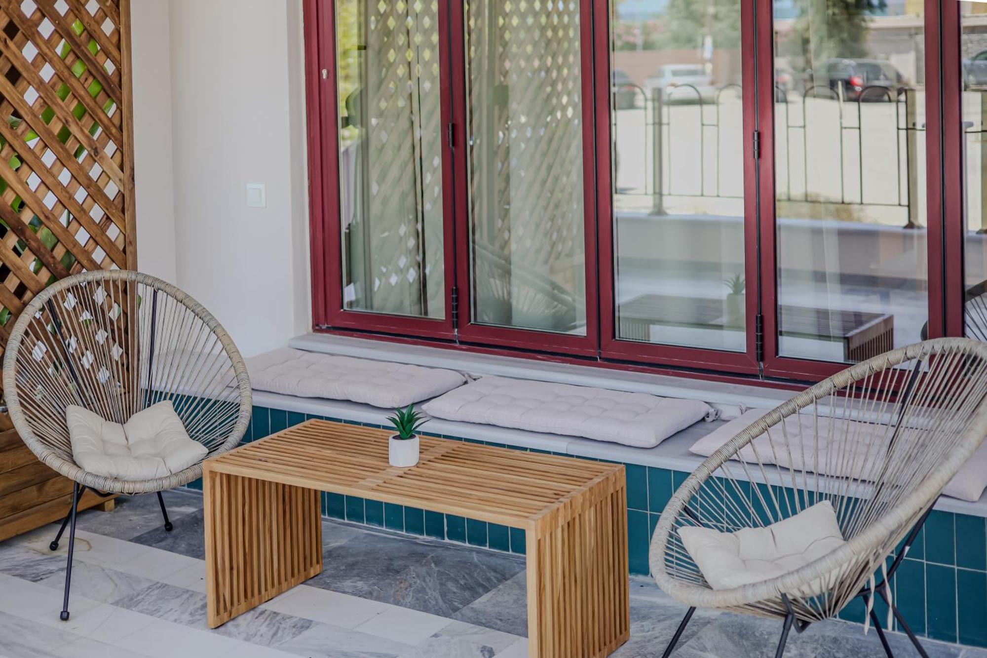 Take Me Here With A Sea View By Salt Apartments Volos Esterno foto