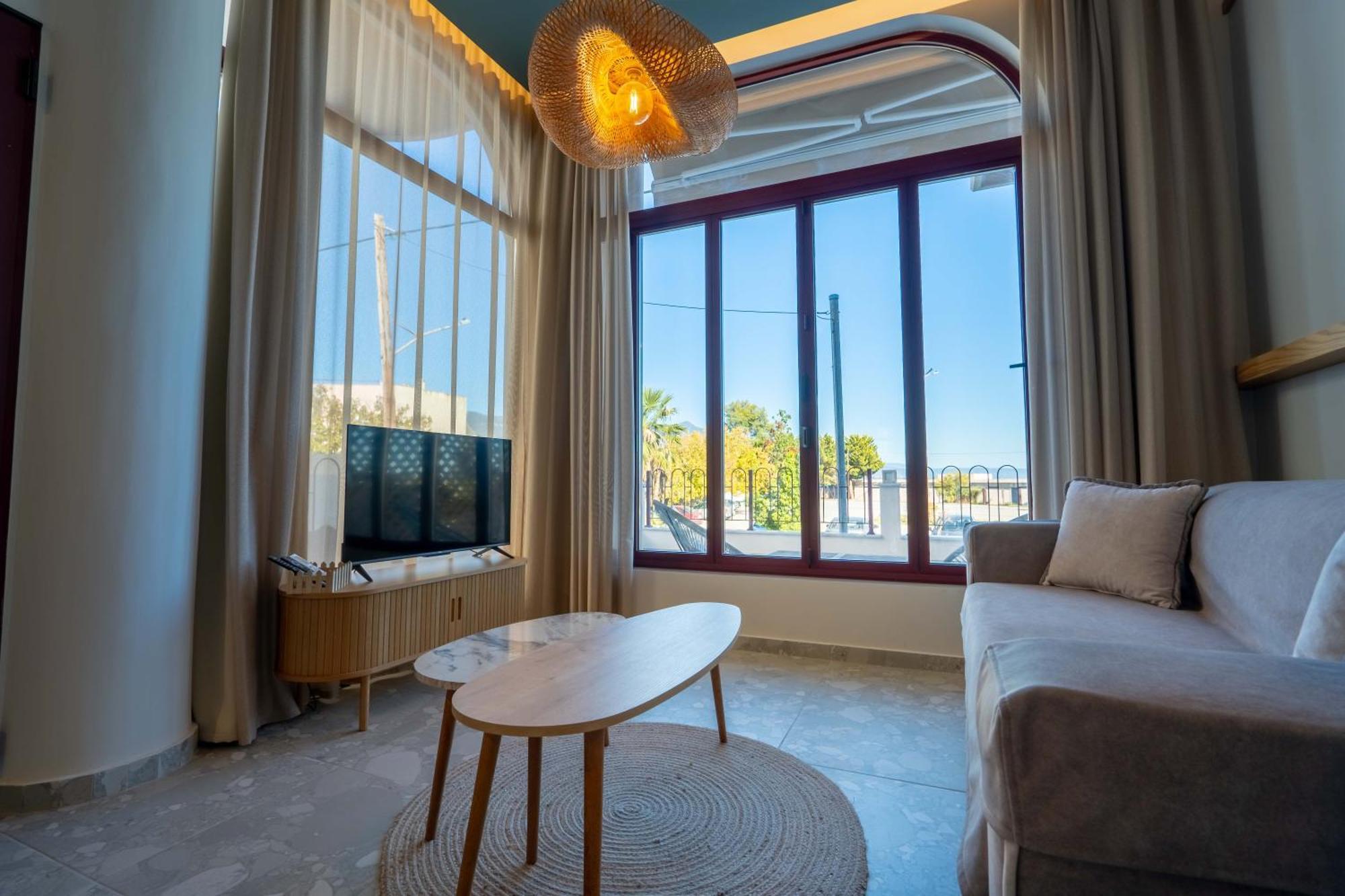 Take Me Here With A Sea View By Salt Apartments Volos Esterno foto